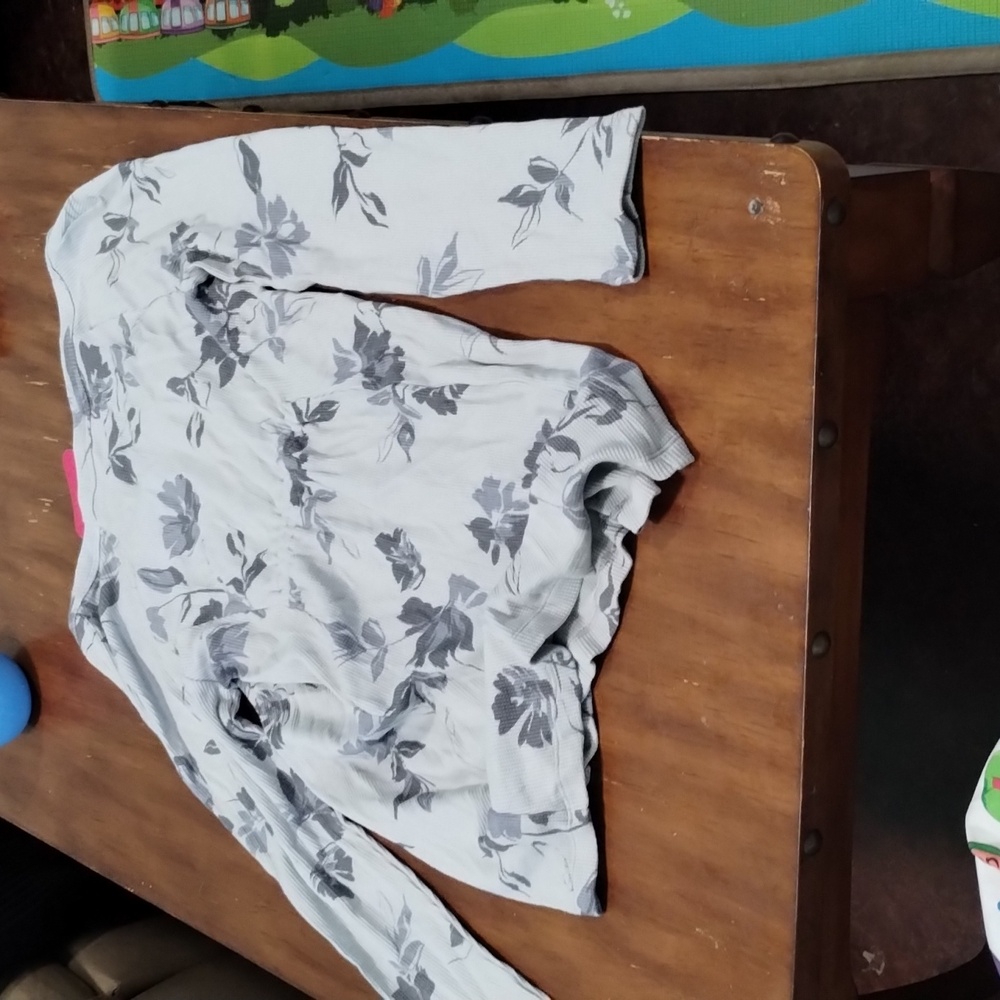 Long sleeve shirt